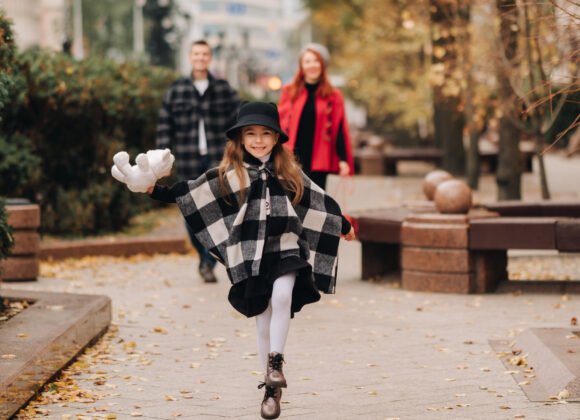 a little girl with her parents runs to the autumn 2026 01 09 09 10 11 utc scaled